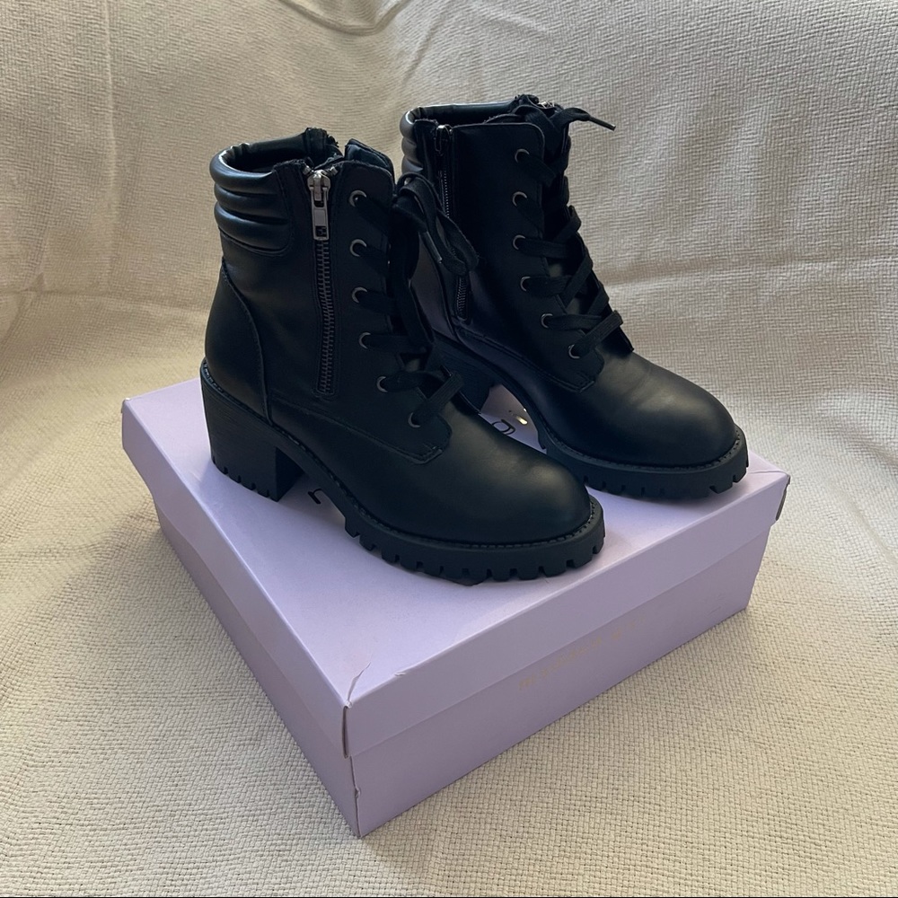 Madden Girl Black bootie (brand new!)